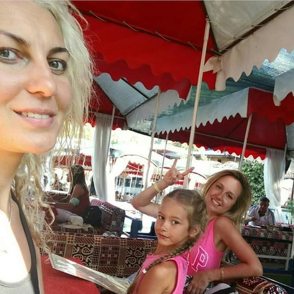 Meet your Posher, Curlybaddie - Picture 4 of 4